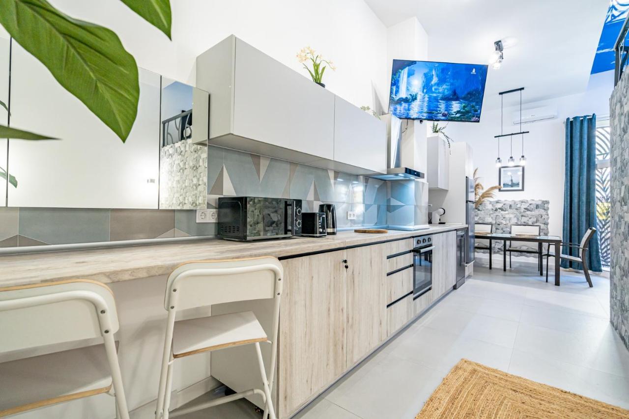 Exquisite Studio Apartment With An Original Design บาเลนเซีย ภายนอก รูปภาพ