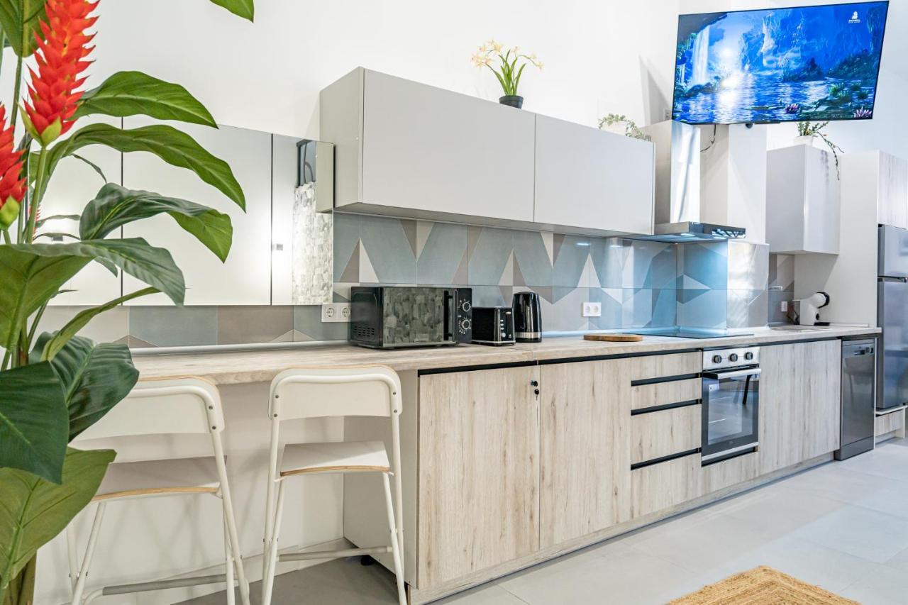 Exquisite Studio Apartment With An Original Design บาเลนเซีย ภายนอก รูปภาพ