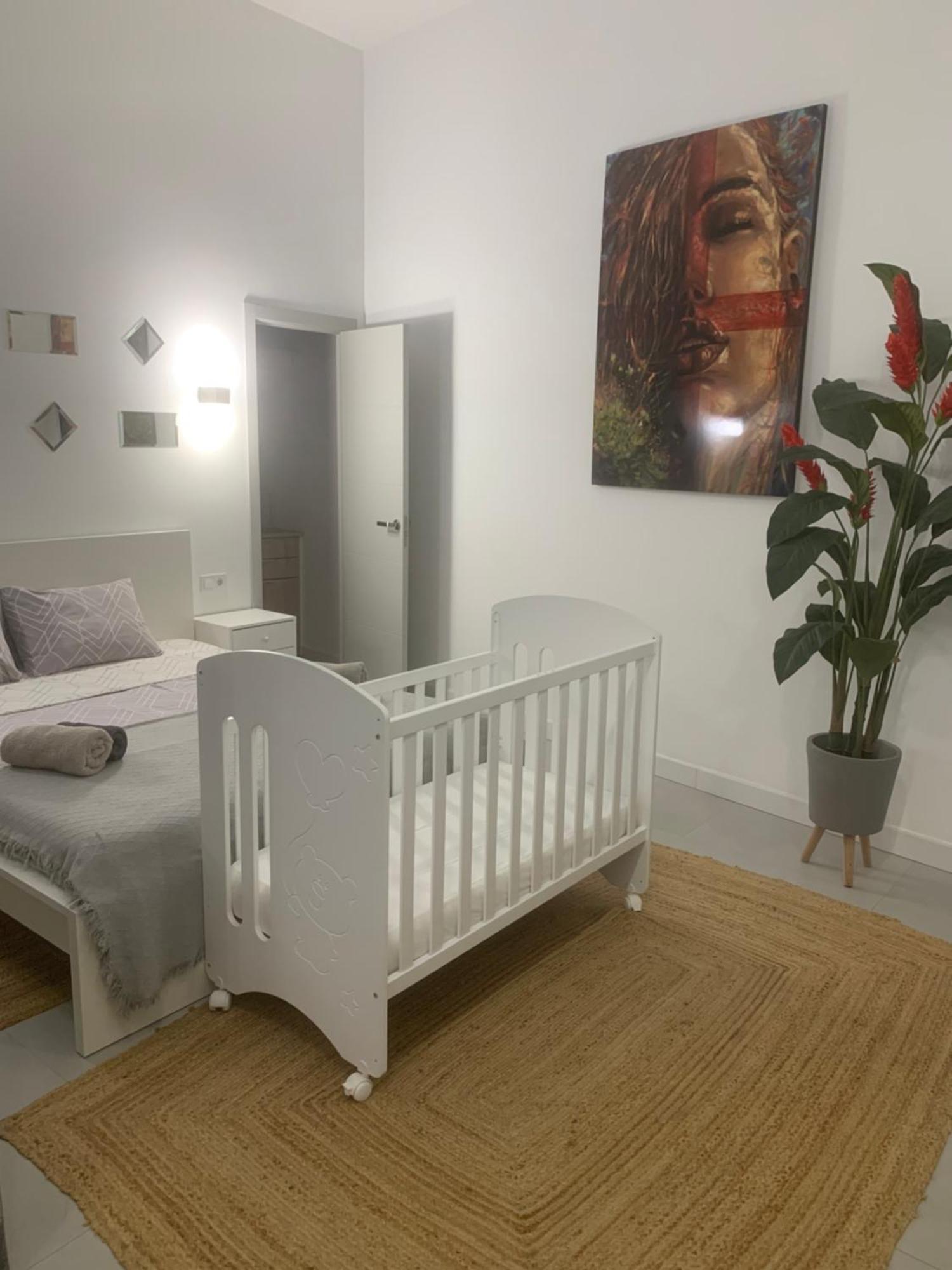 Exquisite Studio Apartment With An Original Design บาเลนเซีย ภายนอก รูปภาพ